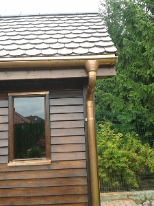 Budowa domku drewnianego (drewutnia)